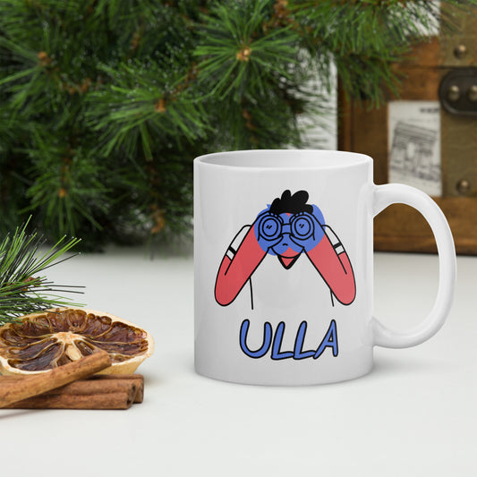 Hauska Ulla muki, jossa on värikäs Ulla-hahmo kiikarit kädessä