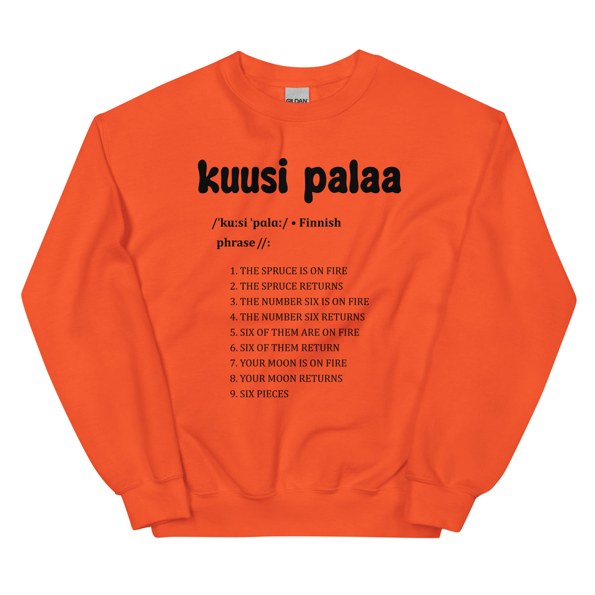Meemirotta oranssi collegepaita kuusi palaa -sivutekstillä, mukava ja persoonallinen tyyli