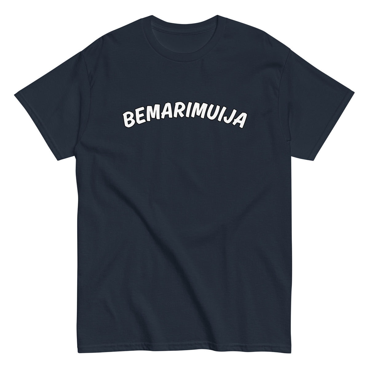 Meemirotta bemarimuija t-paita mustana, jossa valkoinen painatus edessä