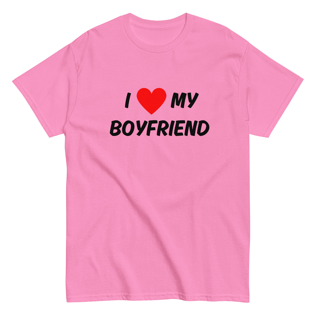 Vaaleanpunainen hauska boyfriend t-paita, jossa teksti I love my boyfriend mustilla kirjaimilla
