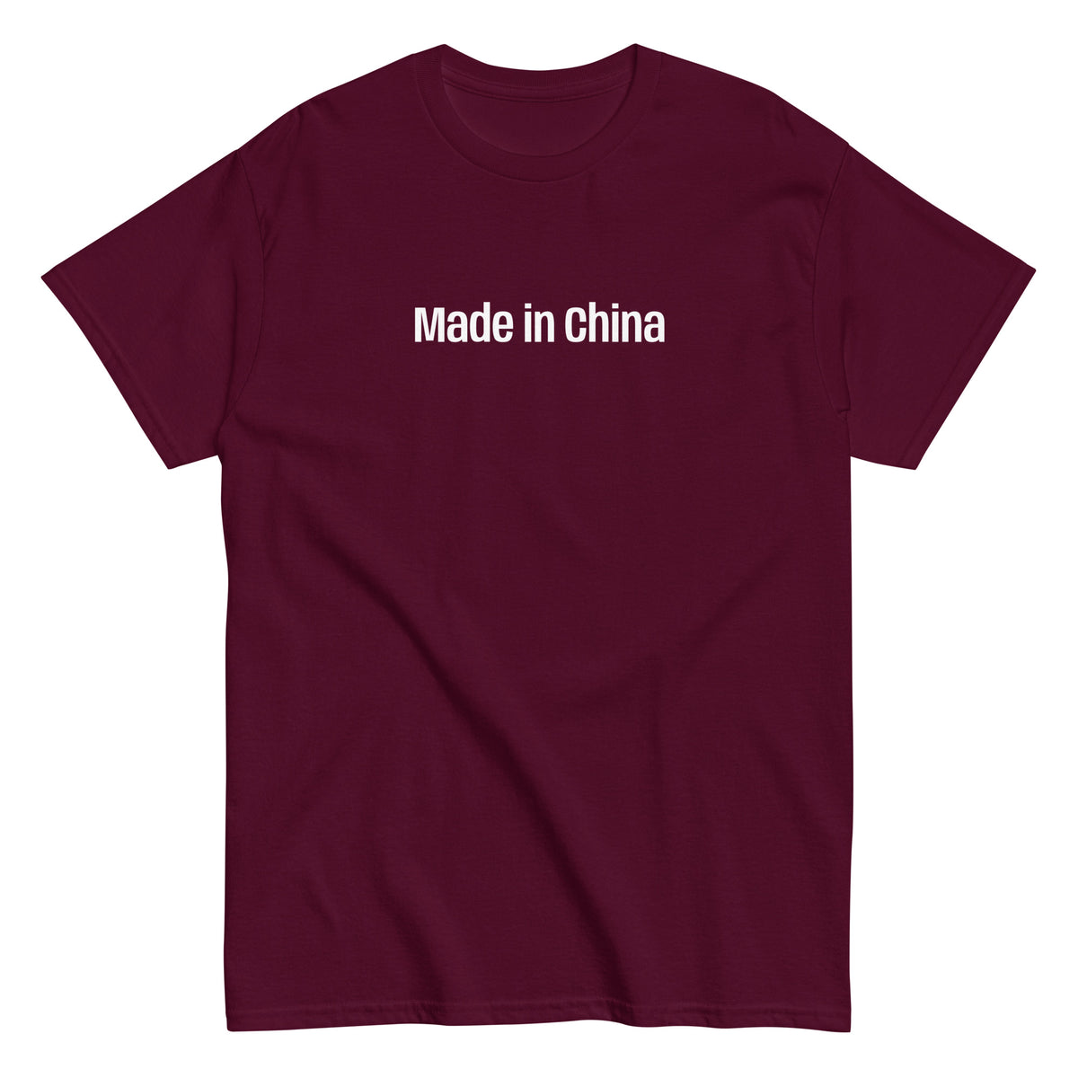 Bordeaux-tyylinen tekstipaita valkoisella Made in China -painatuksella