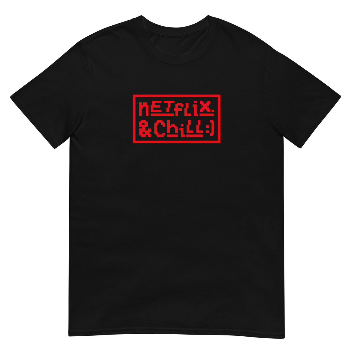 Tuotekuvaus: Meemirottan Netflix & Chill T-Paita on Valkoinen tee, jota koristaa punainen pikselöity kuvio, jonka keskellä on teksti "Netflix & Chill" suorakaiteen muotoisessa laatikossa. Ihanteellinen hauskat payatin ystäville.