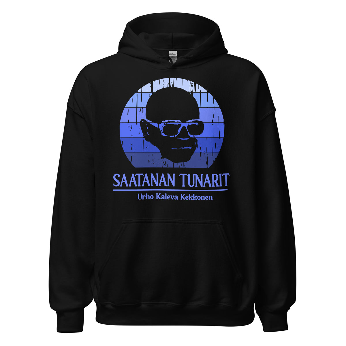 Katso Meemirottan Saatanan Tunarit Huppari! Tässä valkoisessa hupparissa on sininen pyöreä grafiikka kaljusta miehestä, jolla on silmälasit, sekä suomeksi "Saatanan tunarit" ja "Urho Kaleva Kekkonen". Se on hauska lisä mihin tahansa vaatekaappiin niille, jotka arvostavat hassuja vaatteita.